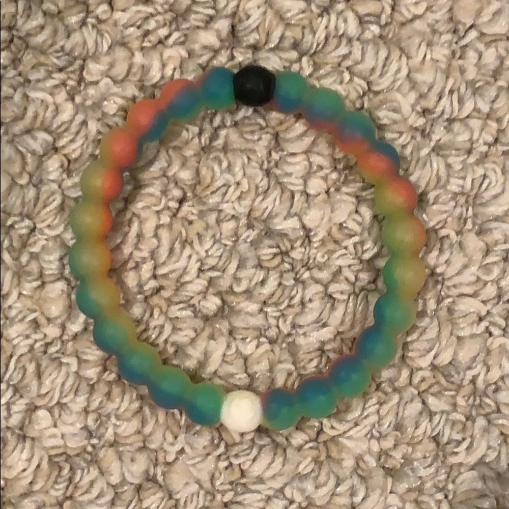 Rainbow Lokai Braclet (Make-A-Wish Lokai)